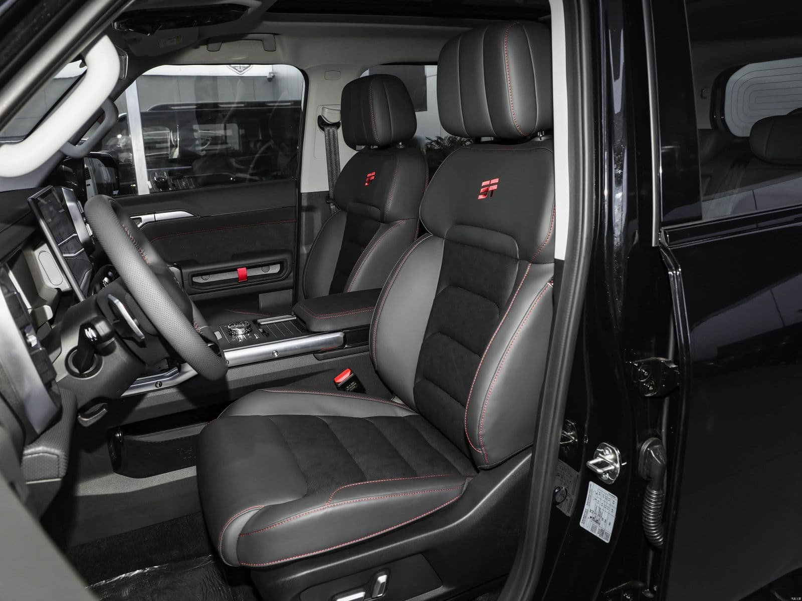 2024 Jetour T2 — Jetour T2 interior 3